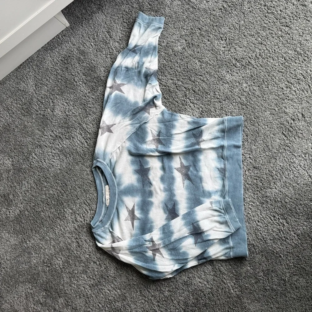 Blue Star Patterned Sweatshirt - Picture 2 of 2